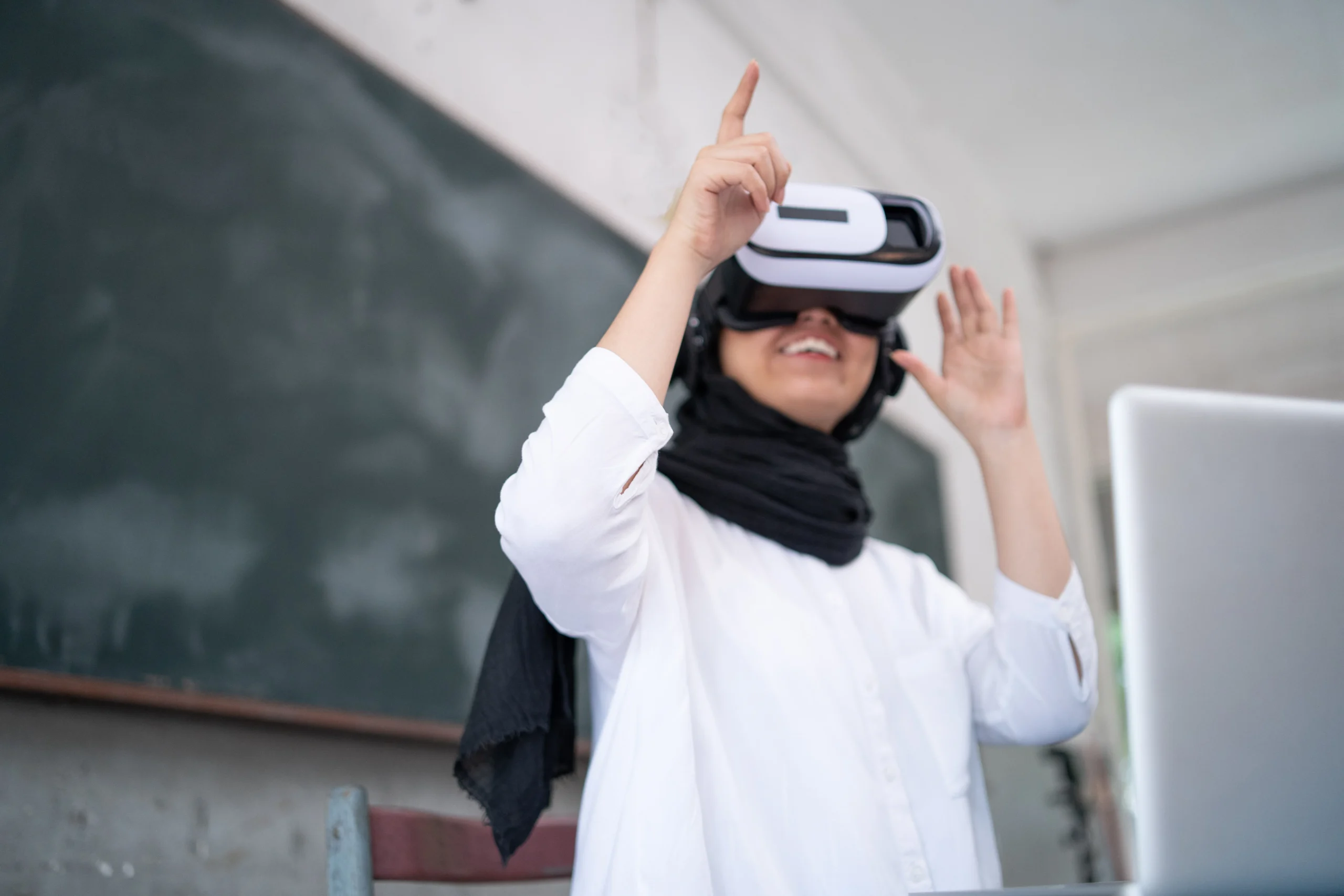 Attachment Details Start-Your-Classroom-Upgrade-–-ClassVR-Now-Available-in-Oman