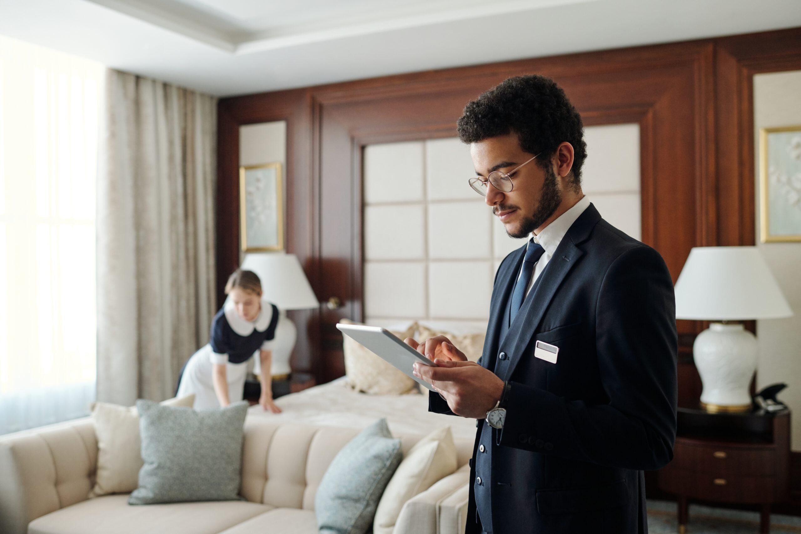 eZee Absolute PMS: The Ultimate Hotel Software for Guest Satisfaction in Oman