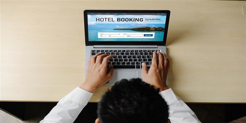 How Channel Managers Integrate with PMS and Booking Engines to Streamline Hotel Operations